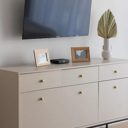 Lägenhet Modern Mokotow With Parking & Balcony By Renters